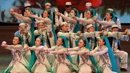 �мǳ��ĵ�ʹ�� ���·ܽ�����ƪ<br/>�޽����Ժ��ף�й�����������100�������ջ���Բ����Ļ